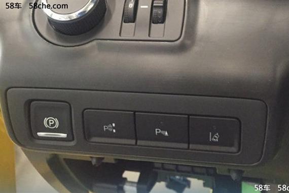 别克GL6车型内饰谍照曝光 安全配置丰富