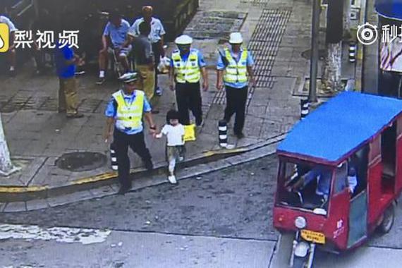 傲娇小公举离家出走：哼，不去幼儿园