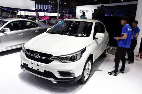 国产小型SUV新款骏派D60上市