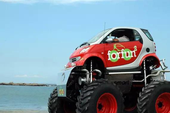 除了MINI，宝马还有一款车适合六一儿童节