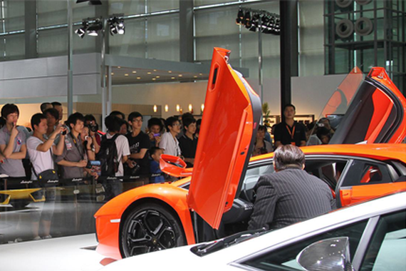 直播：现场直击！看2017深港澳车展