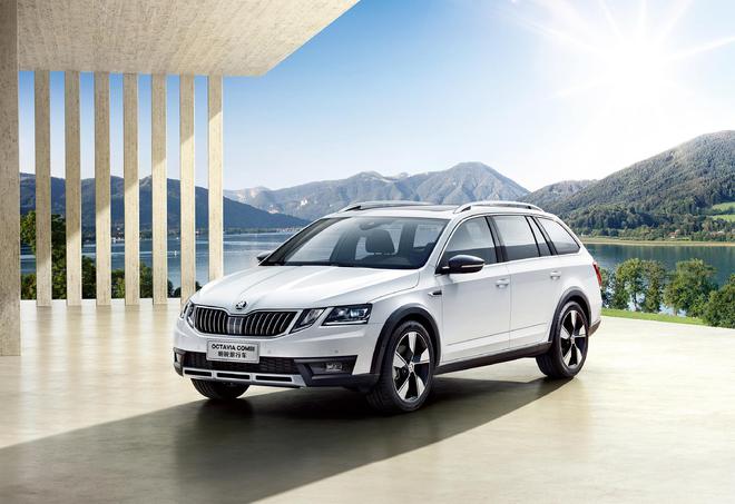 满满欧式风情 斯柯达OCTAVIA COMBI明锐旅行车受关注