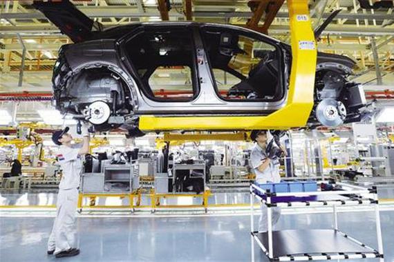 神龙汽车换帅安铁成接任 业内：五个挑战首当其冲