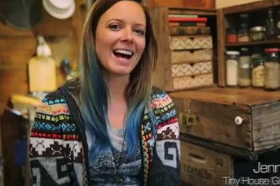 视频：一对小夫妻自造房车环游世界！