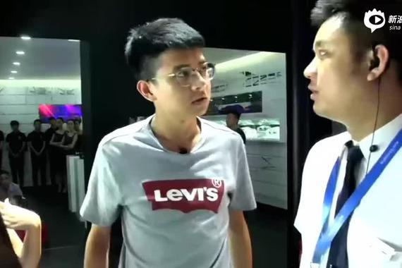 视频：赵教授车展长安展台聊车价