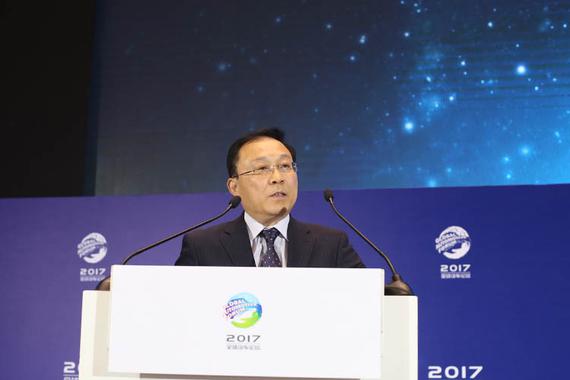 廉玉波：新能源汽车不能走传统燃油车老路