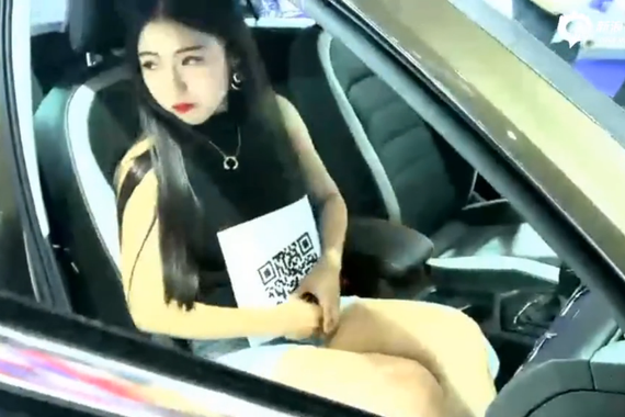 视频：车展解析途观L 网红美女直说好！