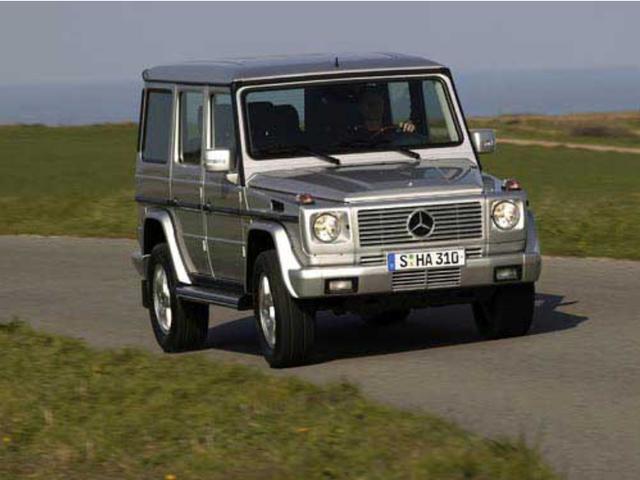 关关竟是现实版曲筱绡,座驾霸气十足白富美