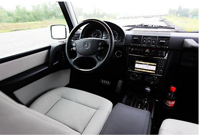 关关竟是现实版曲筱绡,座驾霸气十足白富美