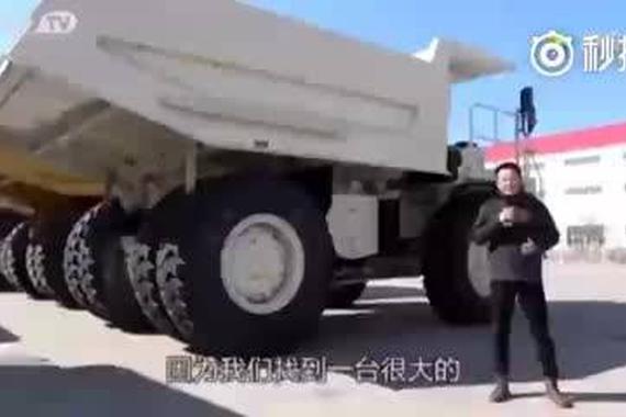 视频：什么奔驰？这豪车面前，它就算个屁