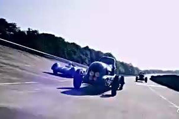 雷诺经典车型 运动与速度的传奇