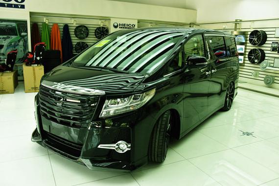 一辆70万的MPV神车 丰田埃尔法 加价40万改装10万