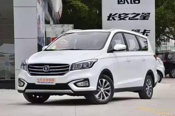 7座SUV长安凌轩带上“T”，解放你的右手