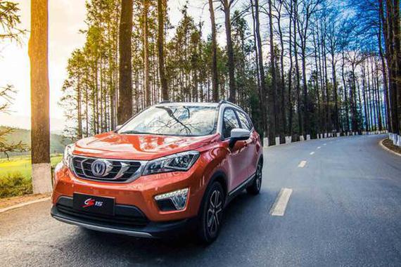 捷达一半价格买长安SUV,空间尺寸超飞度