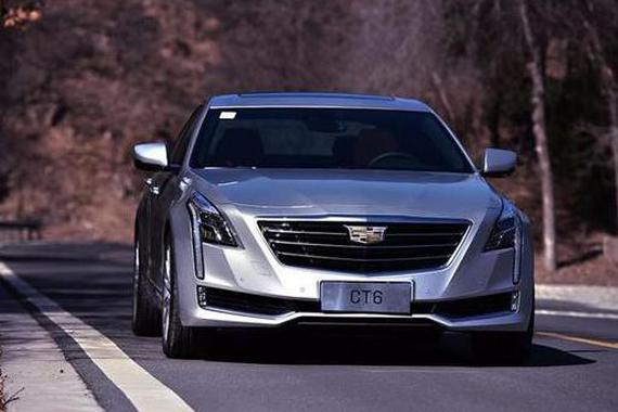 老盯着E级和5系 却忽略了更大更便宜的CT6