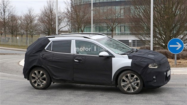 起亚Stonic谍照曝光 7月亮相、明年初上市-手机