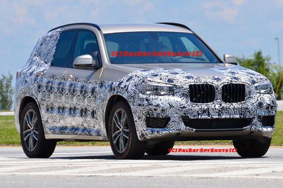 宝马新一代X3谍照曝光 尺寸提升更动感