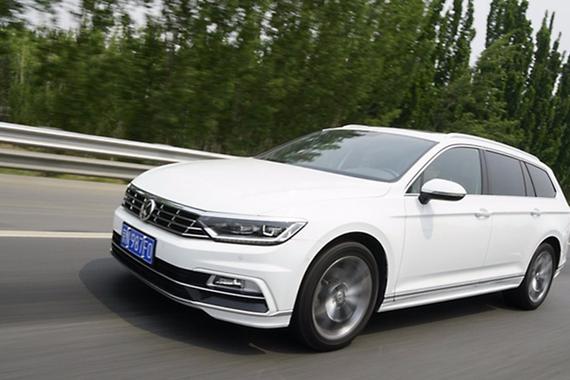 与完美旅行只差了几个USB，试驾大众蔚揽