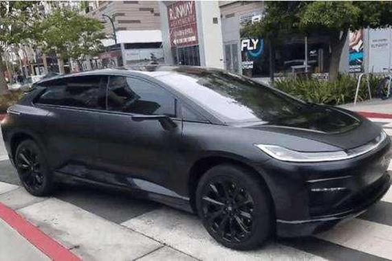 乐视全新SUV现身纽约街头, 订单已超5万