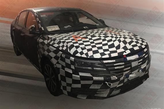 荣威550L谍照曝光 轴距加长/年底上市