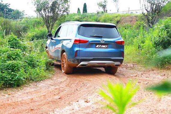 大通D90比长安CS95还大 是准备硬派和城市SUV通吃?