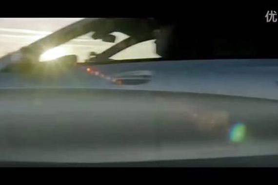 视频：2013超级碗广告---奔驰
