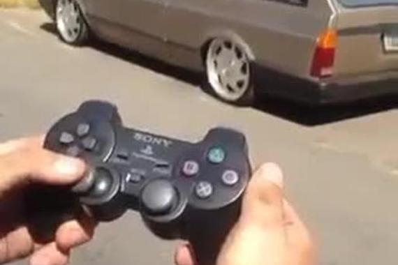 视频:当气动悬挂遇见游戏手柄