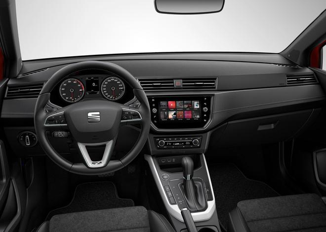 西雅特Arona FR版本内饰