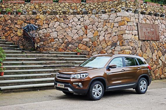 轰动一时的国产爆款SUV终于出新款了！才卖7万多起