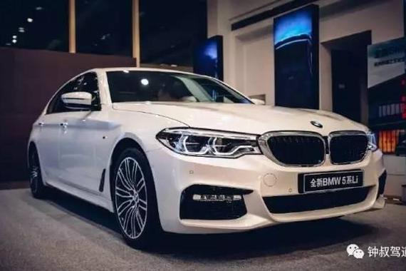 能否阻止奔驰“E“路狂奔, 要靠宝马“5”动奇迹