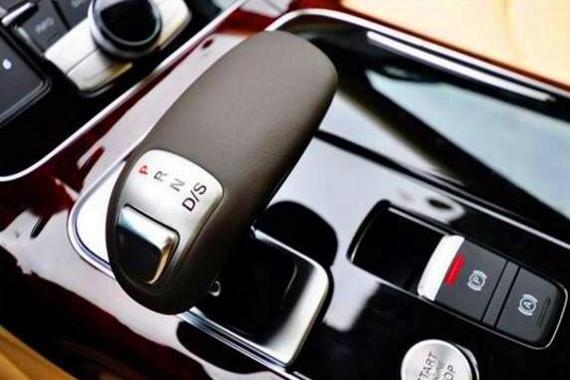 你以为自动挡好开？每个挡位该怎么用你都知道吗?