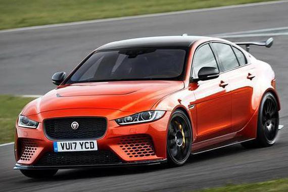 能上路的赛车，600马力的野兽，458遇到都要退避三舍