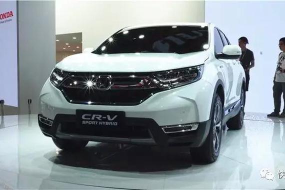 全新CR-V混动版的内饰，就好像男人被阉了一样