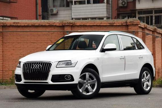 30万起，奥迪Q5换代归来，豪华SUV激战一触即发