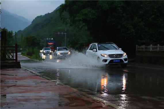 2017梅赛德斯-奔驰西区SUV征服之旅精彩瞬间