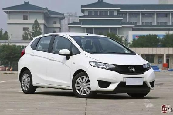 旧说新语，十万元买什么车，那必须来看点不一样的！