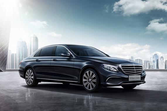 奔驰“开挂”半年卖30万辆，豪掷50亿新能源第二战场