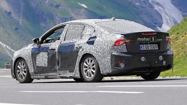 或2018年亮相 全新福克斯三厢版谍照