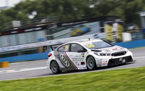 CTCC上海站火热上演 东风悦达起亚新K3展现强大魅力