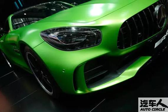 游走在“猛兽”与“萌物”间的个性、共性与骄傲