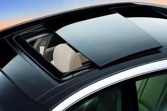 家用车八大最不实用汽车配置，买完发现根本用不上