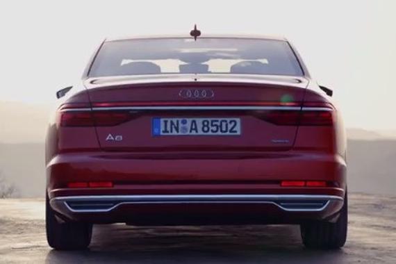 视频：灯厂新技术！奥迪A8真厉害了