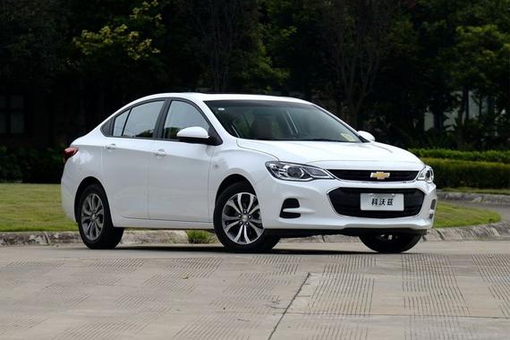 没想到陪90后买辆车 竟让我开始怀疑起了人生