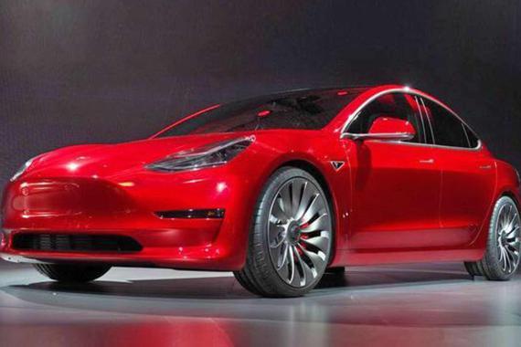 要什么奔驰C和宝马3系！加价一倍的特斯拉才卖40万