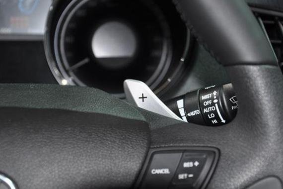 这五种配置对家用车根本不实用，别多花这冤枉钱