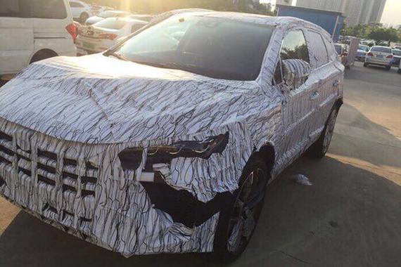 新一代比亚迪唐路试谍照曝光 有望年内亮相