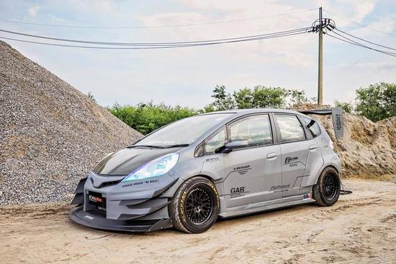 老美给日系两款全5星，中国人一看，确实上得菜场，下得赛场！