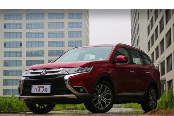 合资紧凑级SUV三菱欧蓝德 同级最有硬派越野范儿！