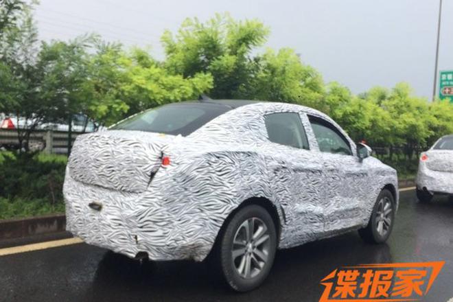 定位轿跑SUV 宝沃BX6量产版谍照曝光