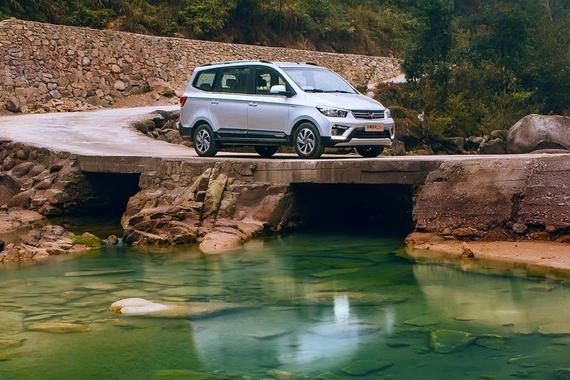 五菱是如何被段子演绎成神车的？